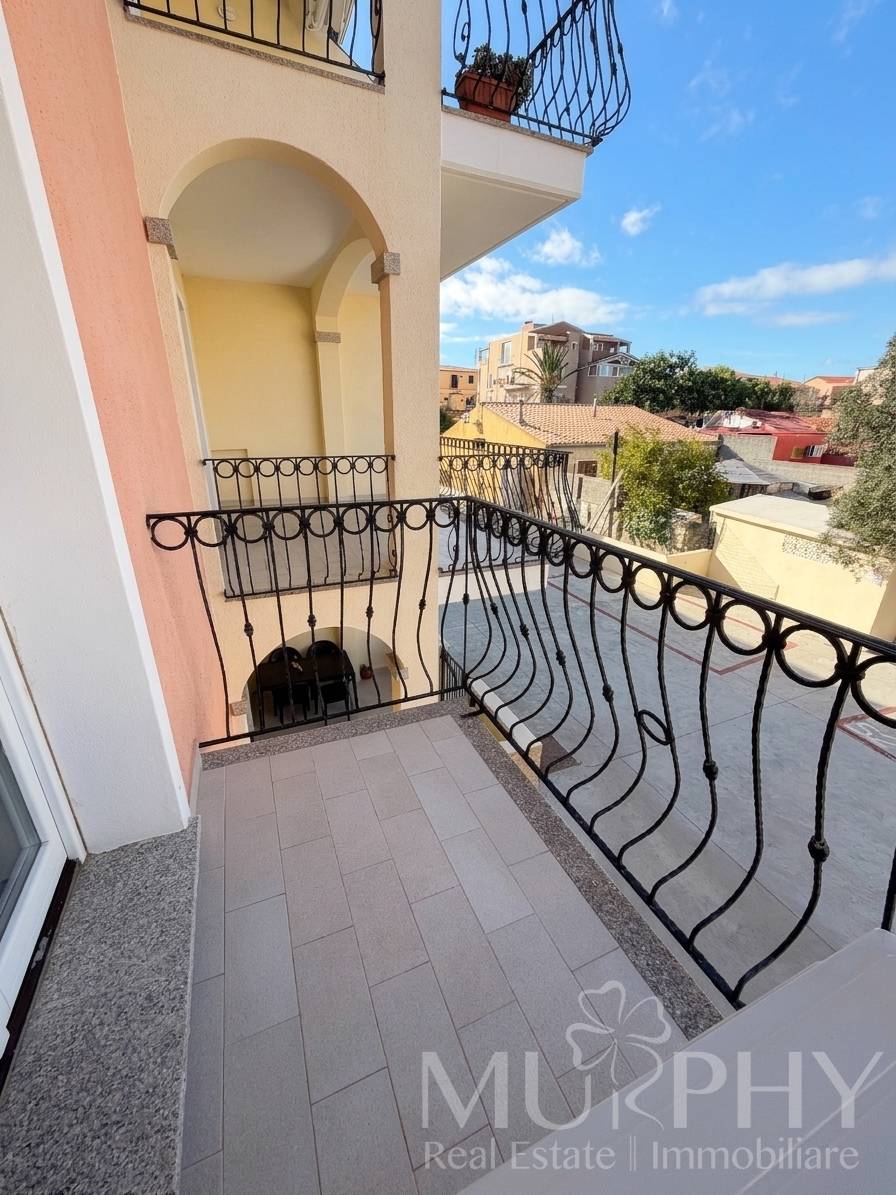 Bilocale in vendita a La Maddalena