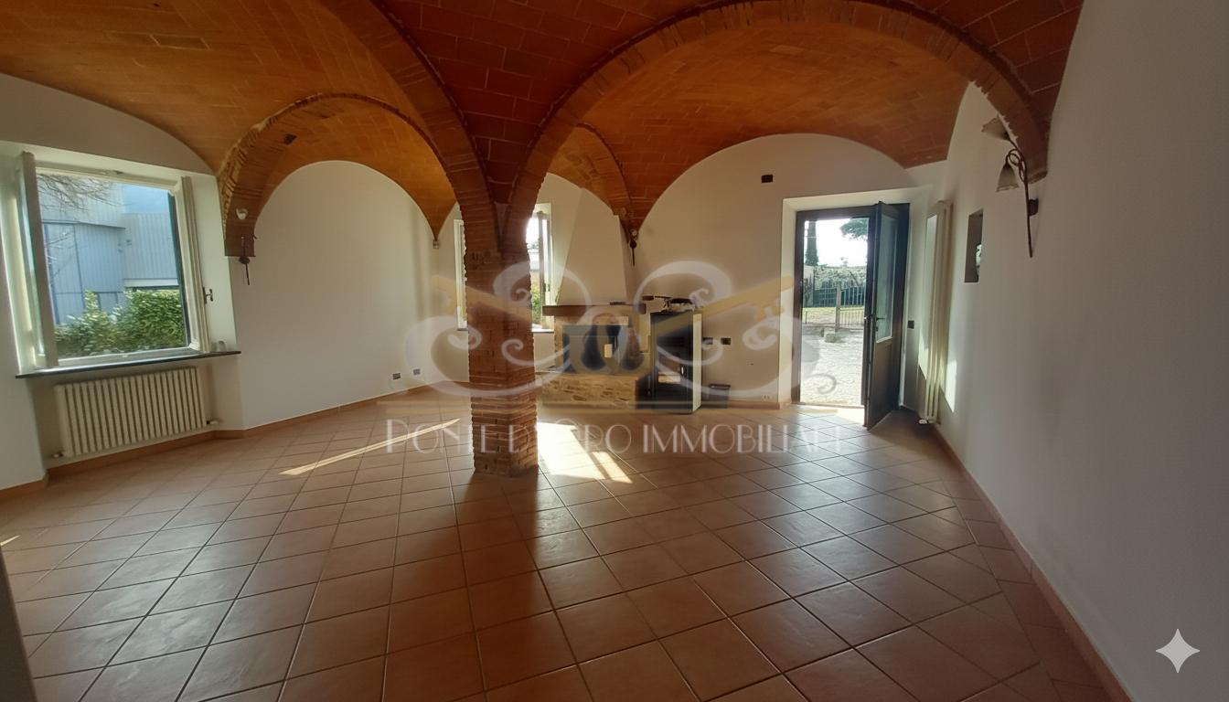 Appartamento con giardino, San Giuliano Terme pontasserchio