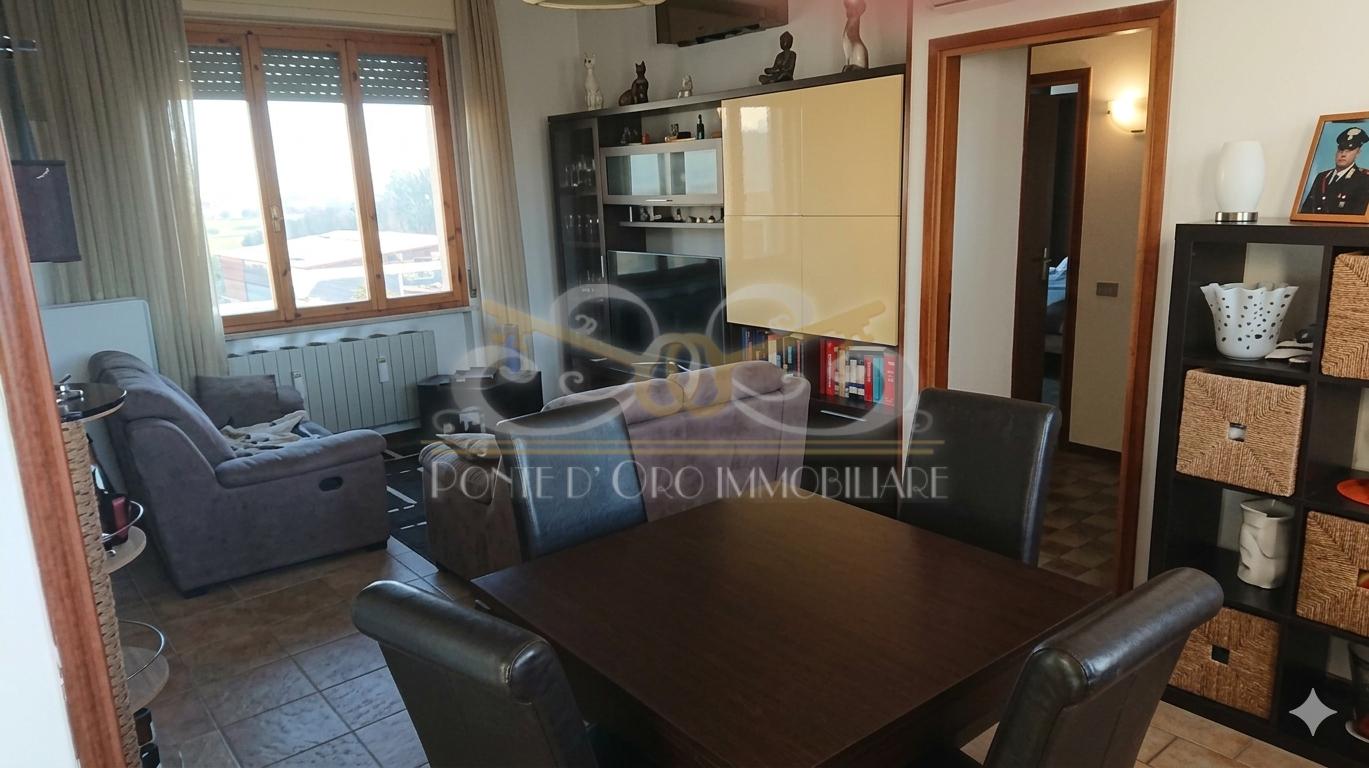 Quadrilocale con giardino a Vecchiano