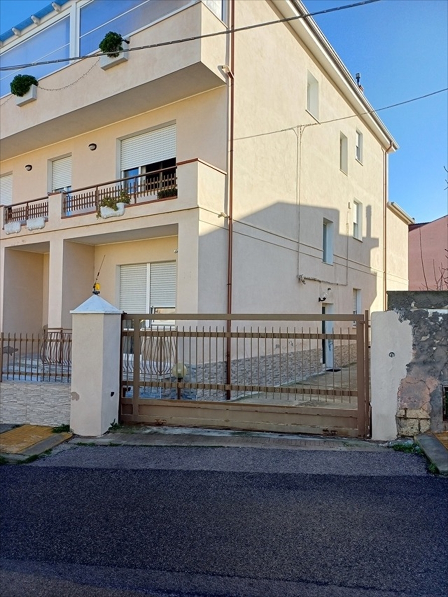 Quadrilocale in vendita in via celestino manunta n. 13, Sassari