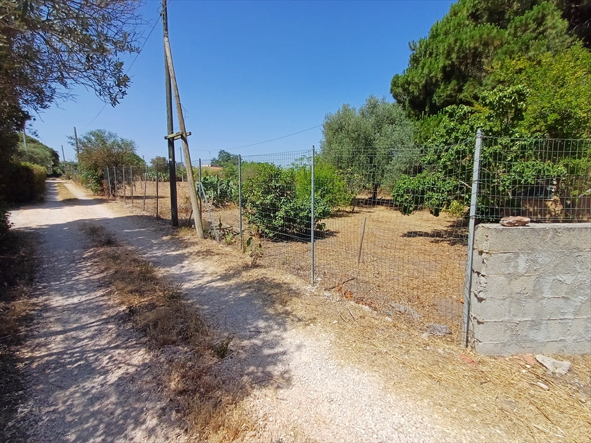 Box/Garage 30mq con giardino in sorso badde fustiggiu 