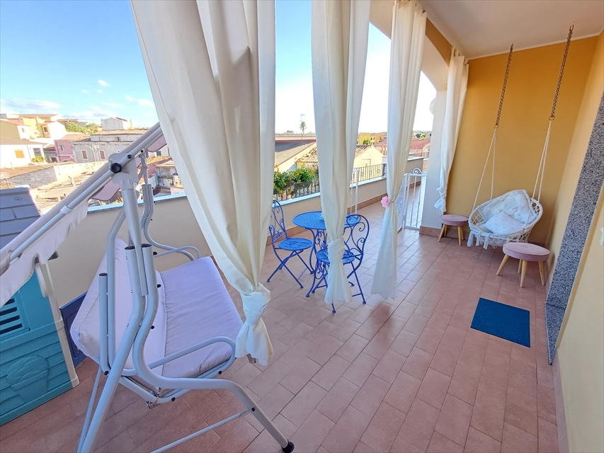 Trilocale con box in via santa rughe n. 6, Usini