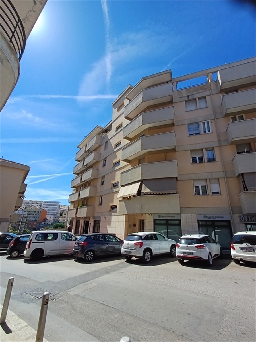 Quadrilocale ristrutturato in via sorso 26, Sassari