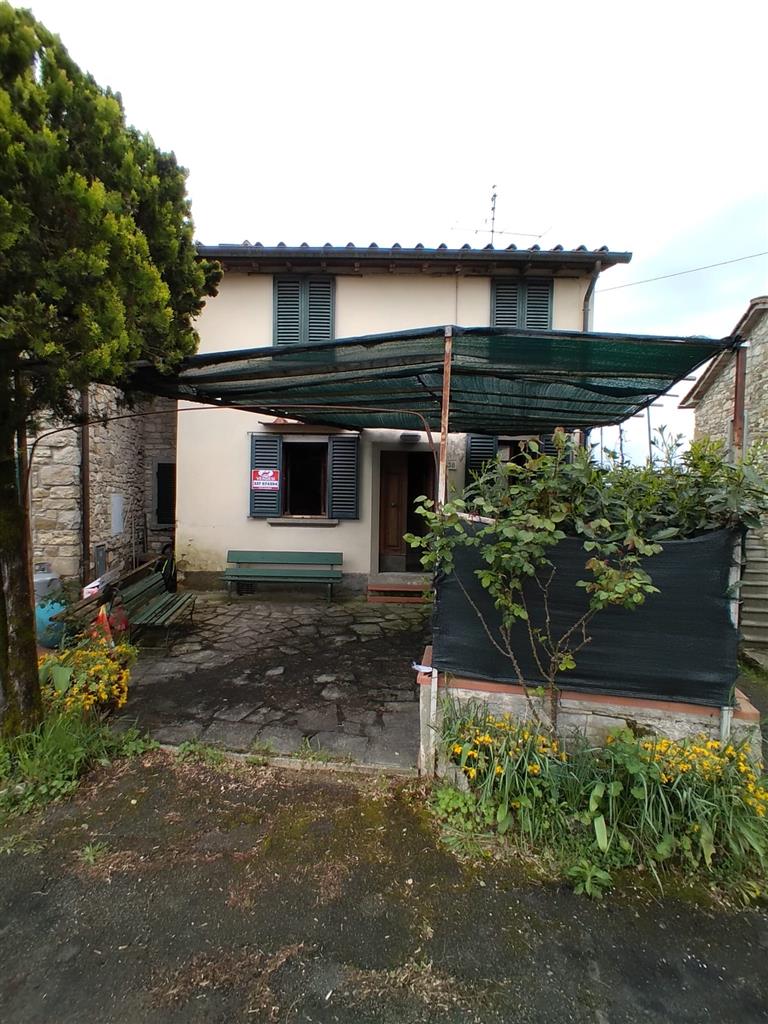 Villa in vendita in avena, Poppi