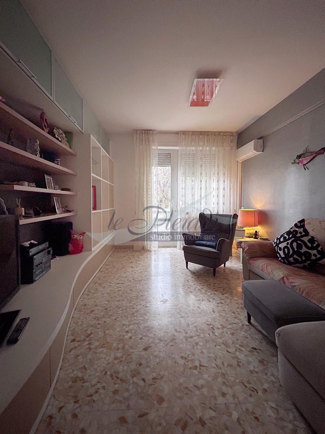 Quadrilocale con terrazzo, Livorno stadio