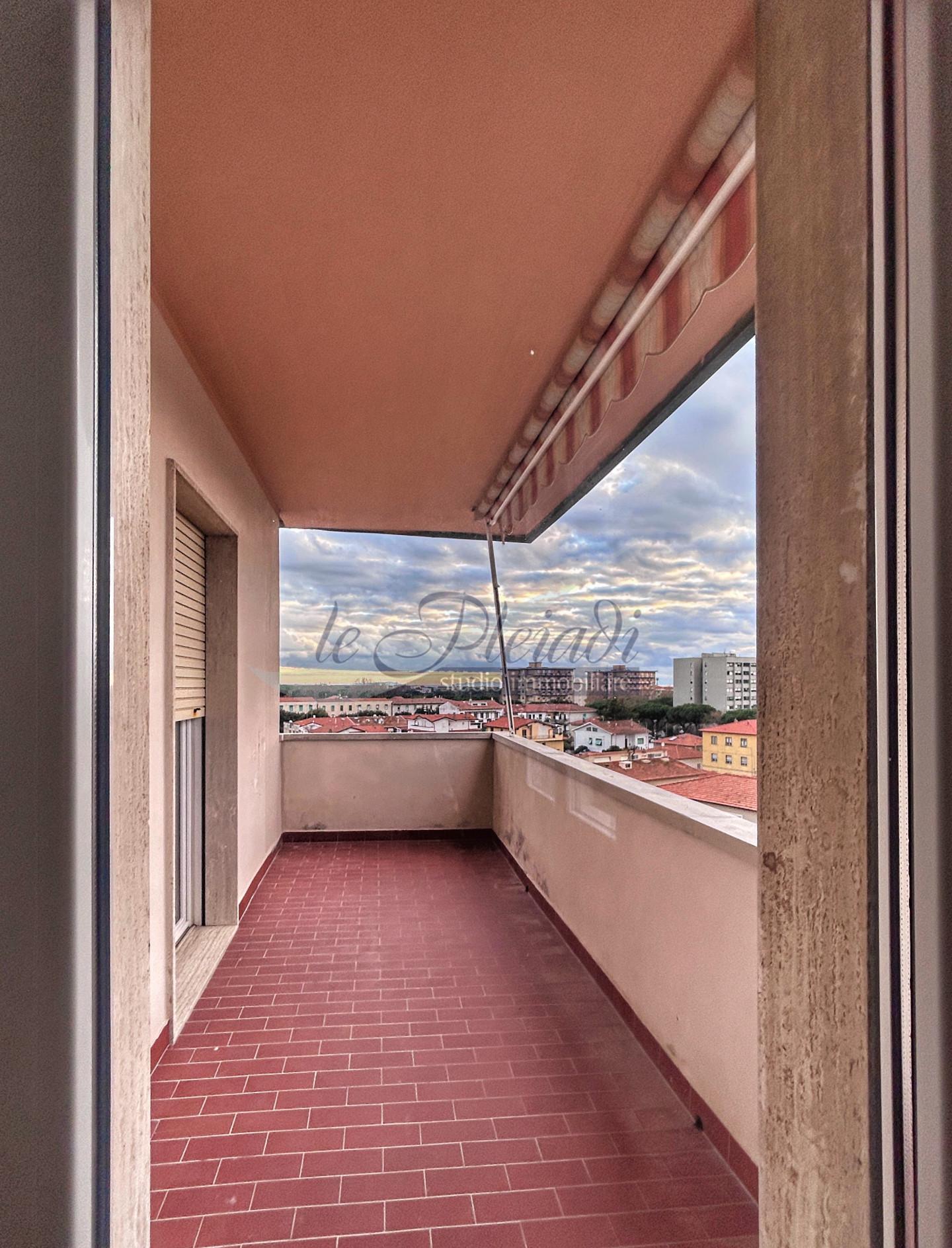 Quadrilocale con terrazzo a Rosignano Marittimo