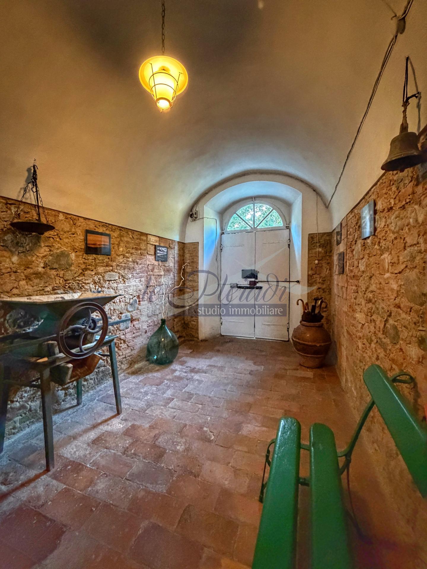 Quadrilocale con terrazzo a Lajatico