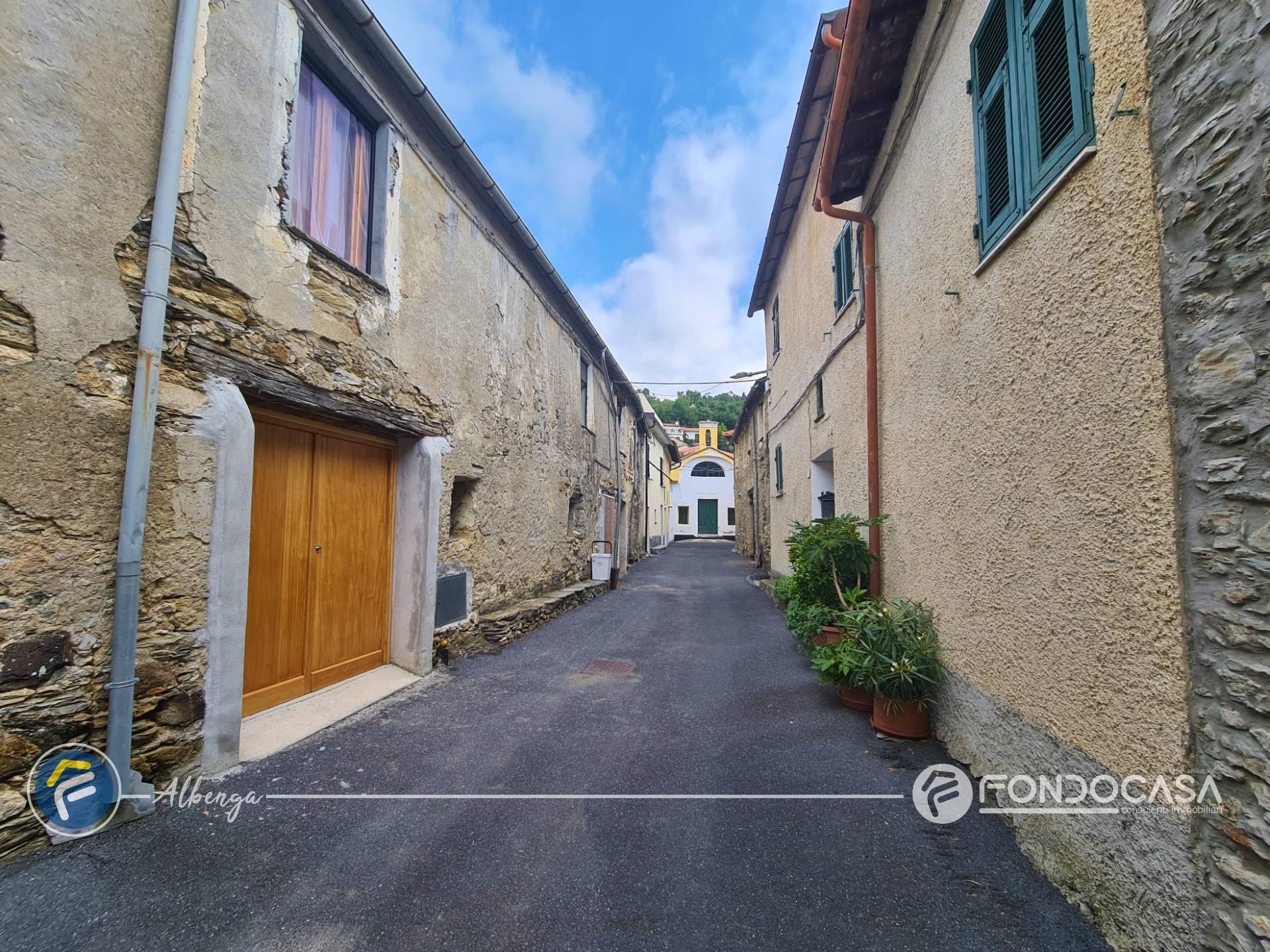 Casale di campagna in vendita a Onzo