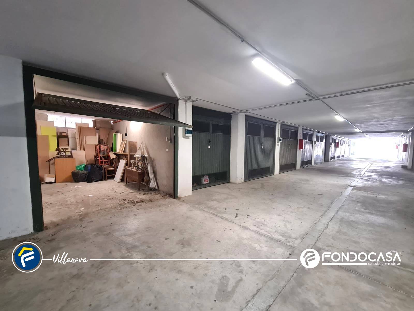 Box o garage in vendita a Villanova d'Albenga