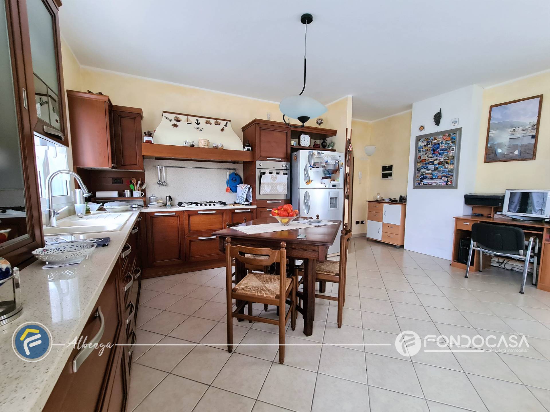 Villa bifamiliare in vendita a Zuccarello