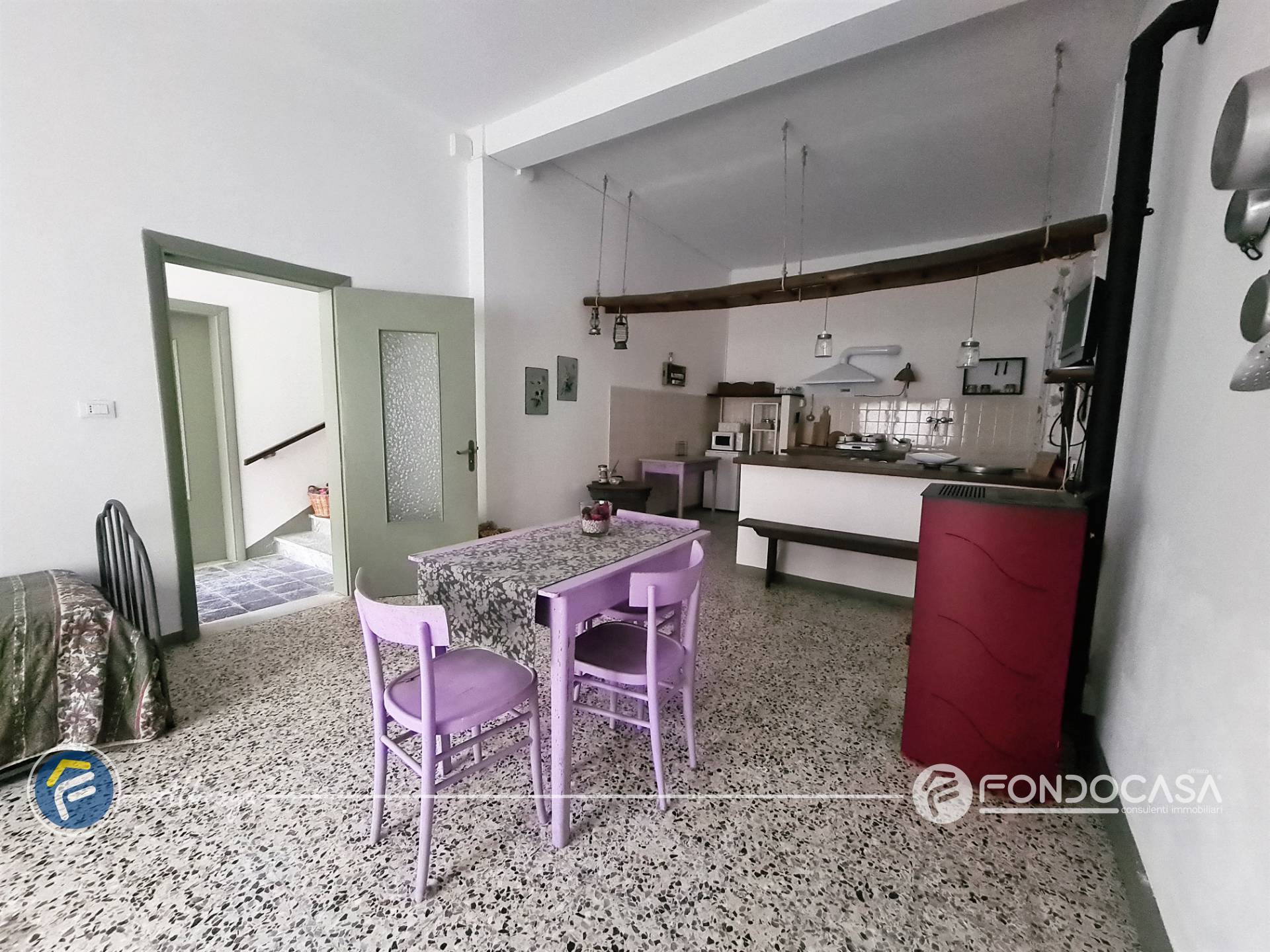 Casa semindipendente in vendita a Castelbianco