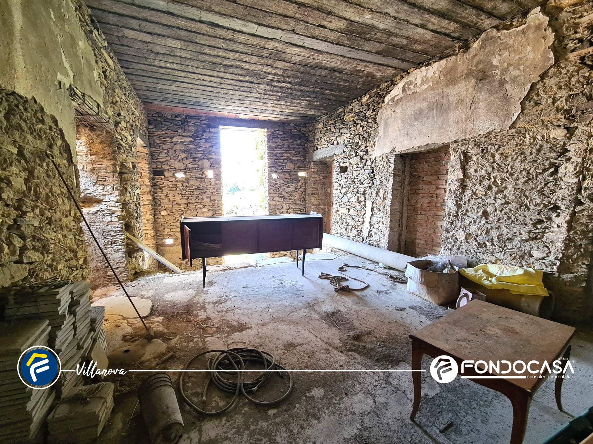 Rustico in vendita a Villanova d'Albenga, Ligo