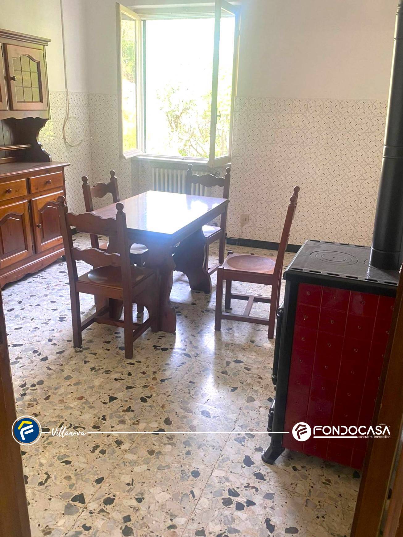 Abitazioni tipiche storiche in vendita a Cisano sul Neva, Conscente