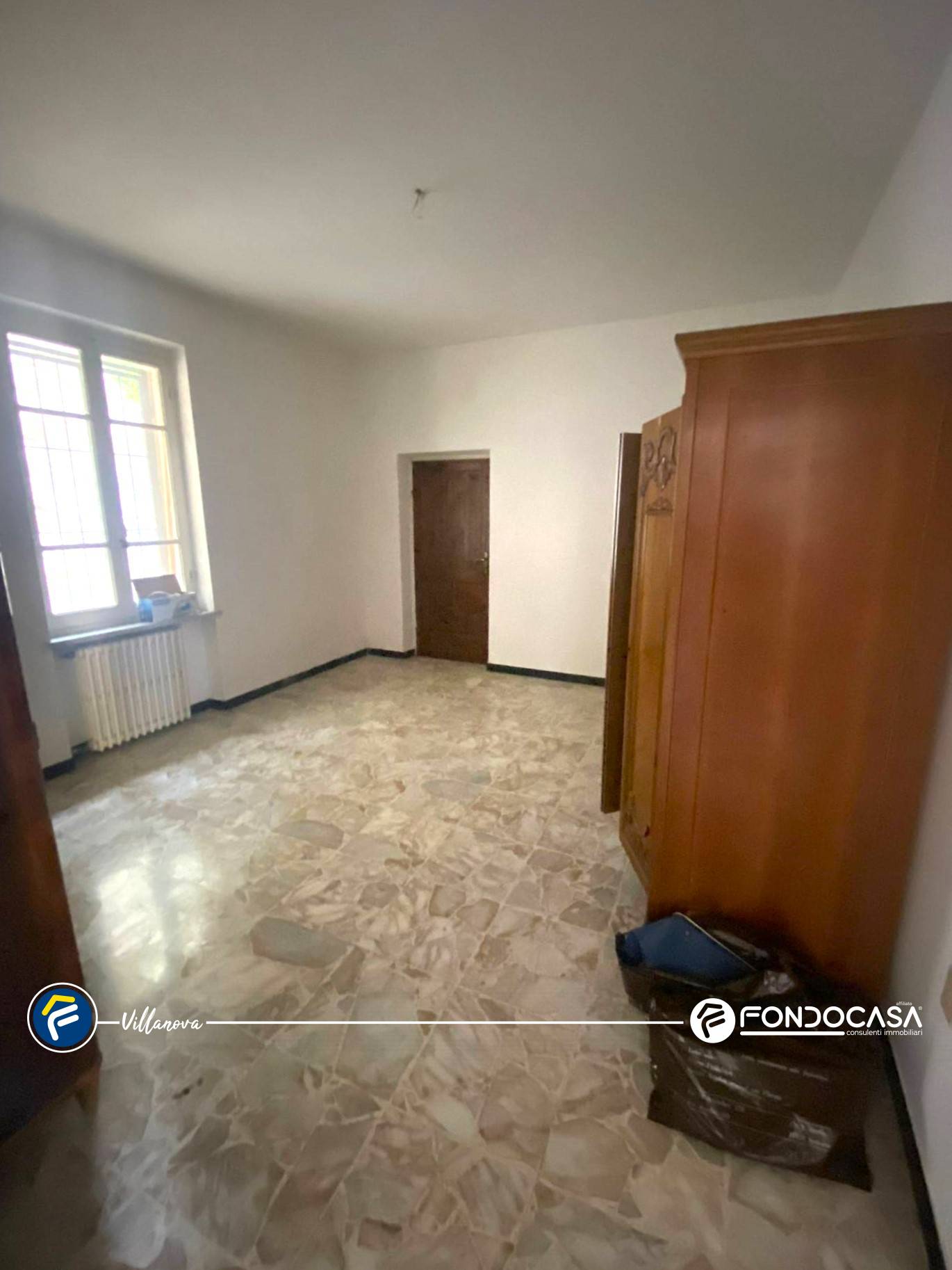 Abitazioni tipiche storiche in vendita a Cisano sul Neva, Conscente