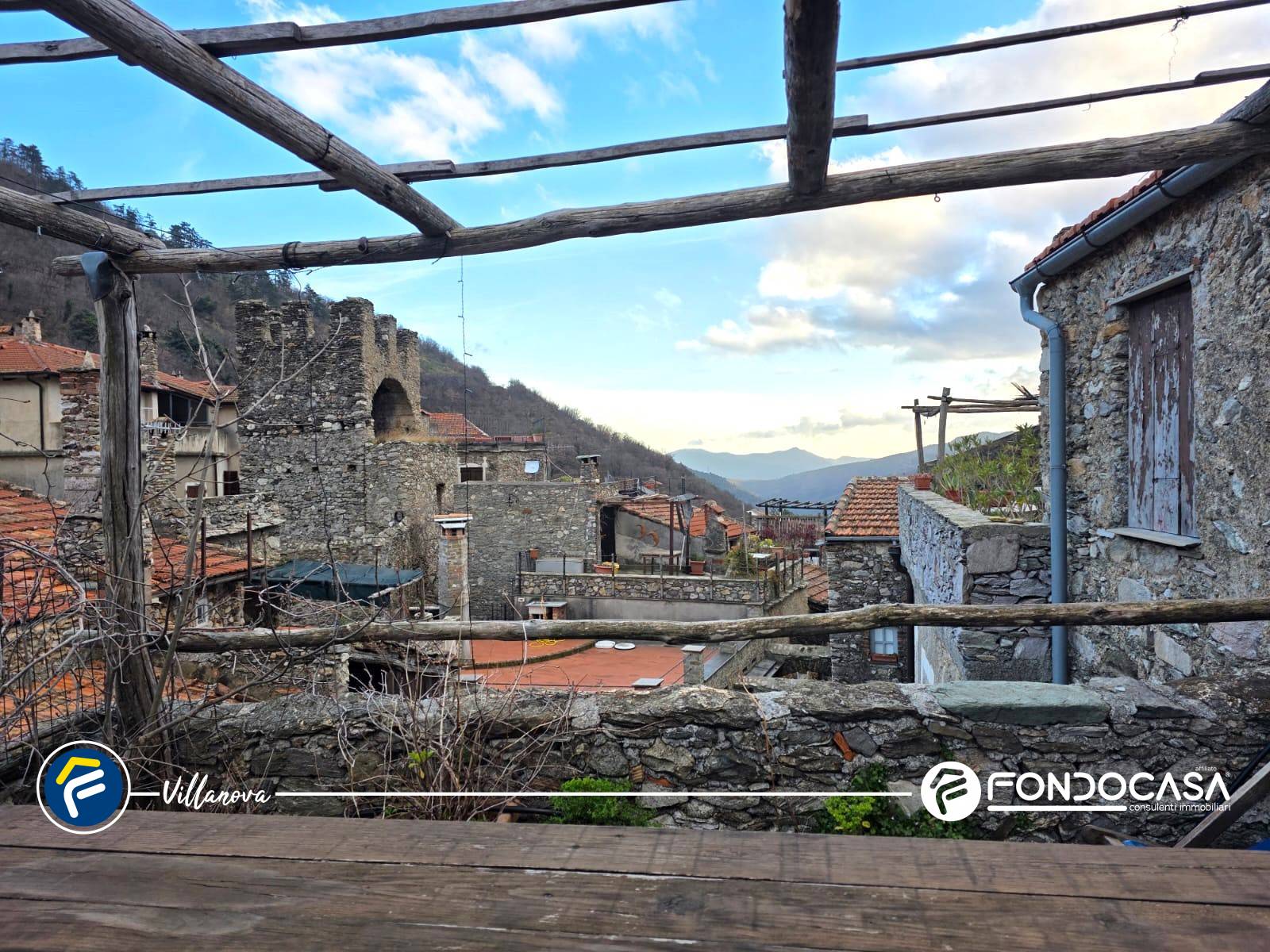 Abitazioni tipiche storiche in vendita a Castelvecchio di Rocca Barbena