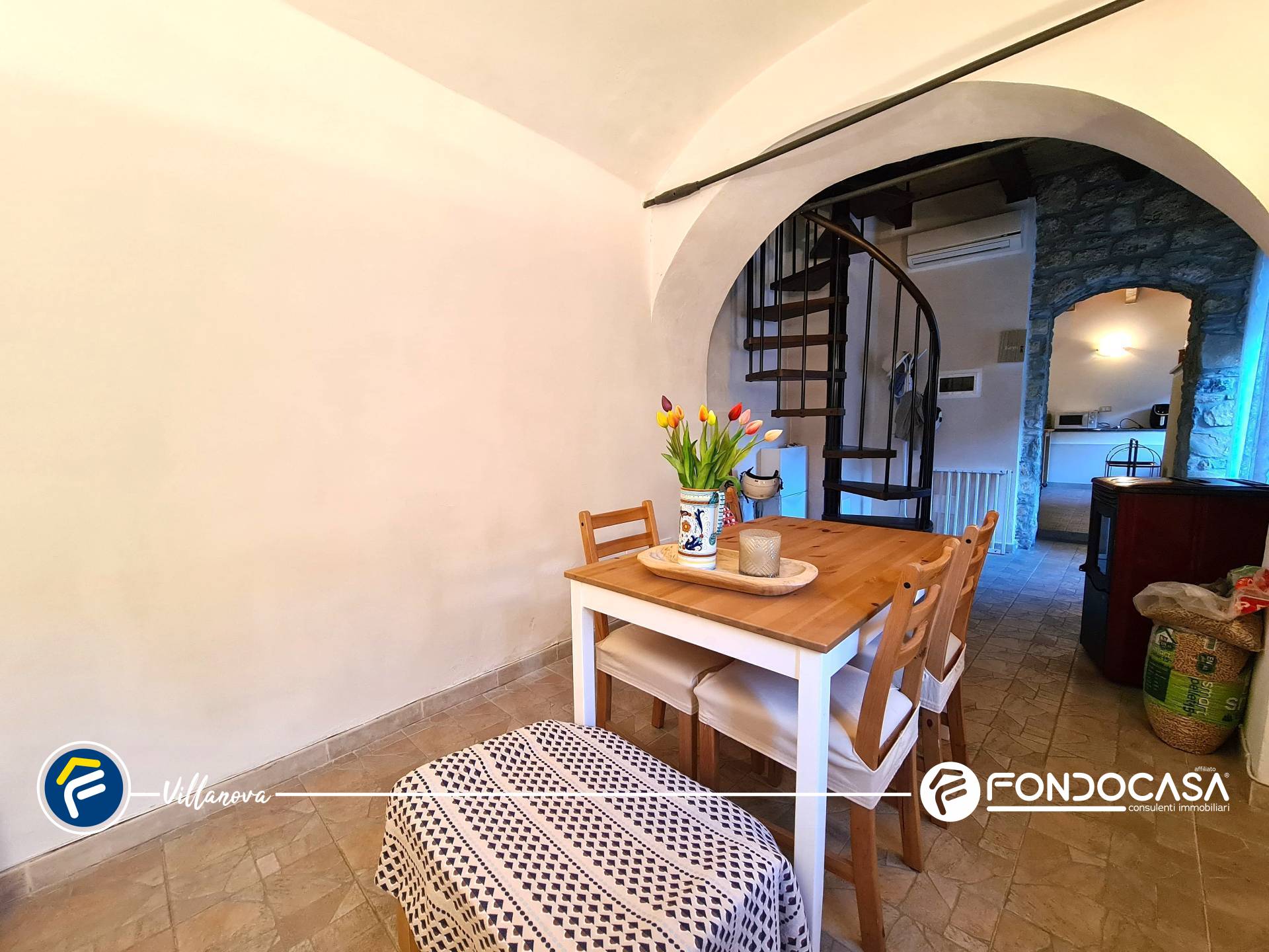 Abitazioni tipiche storiche in vendita a Erli, Berrioli Carpeneto