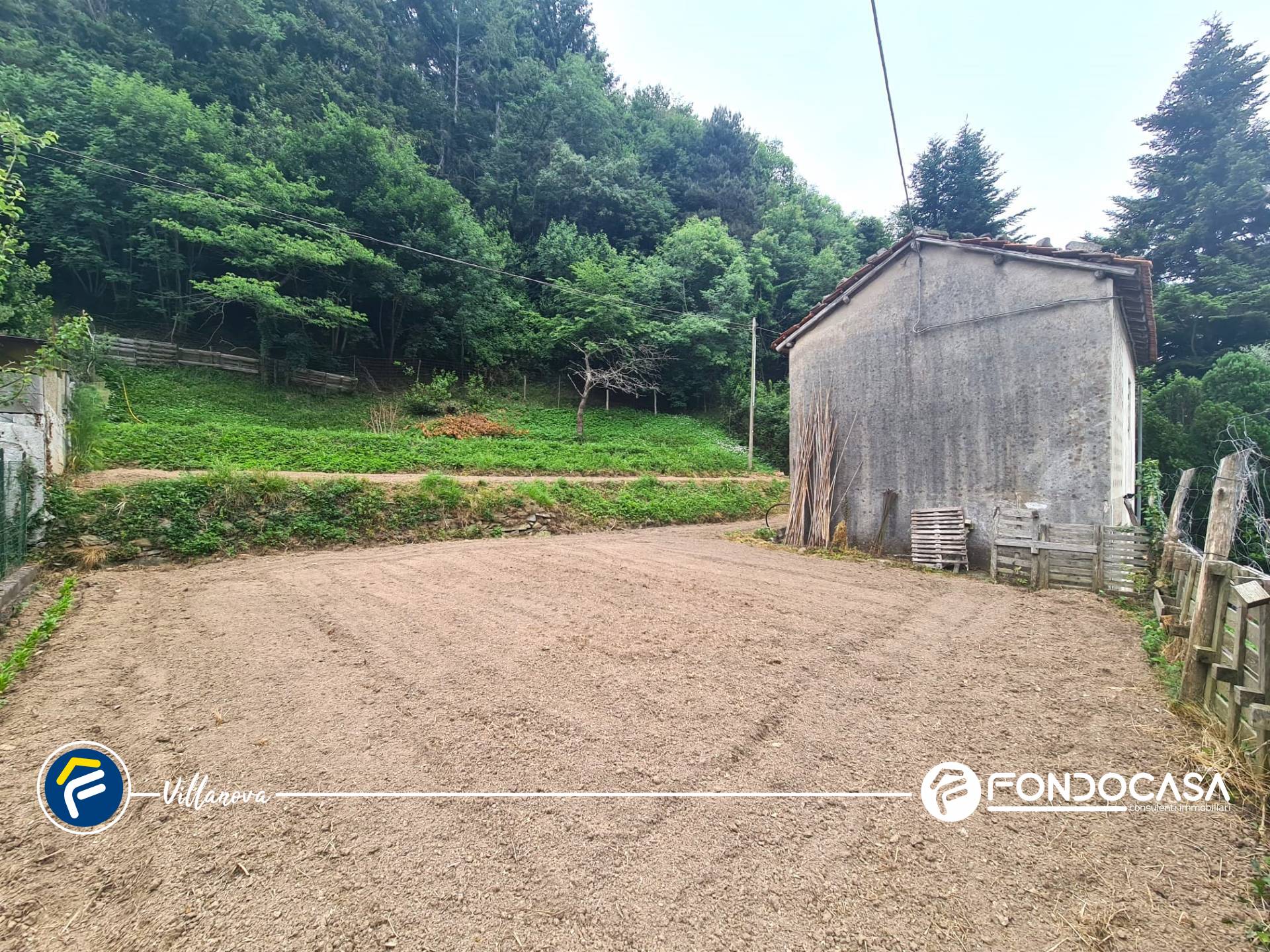 Magazzino in vendita a Erli, Gazzo