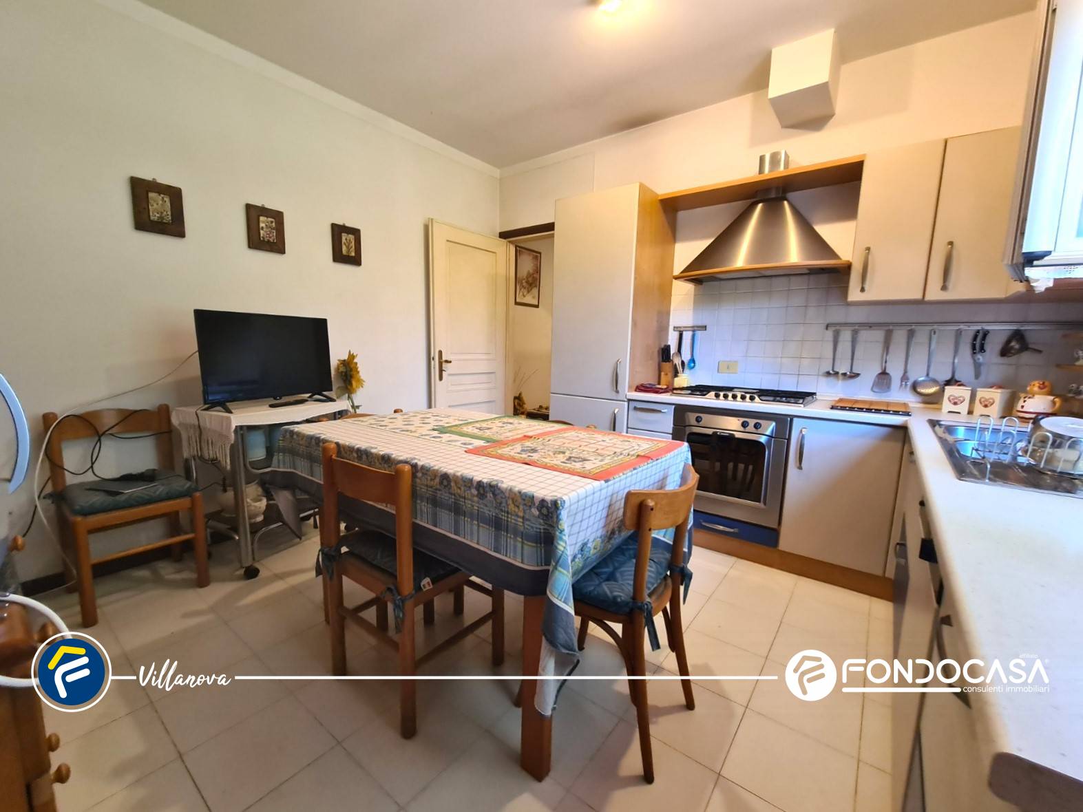 Villa in vendita a Cisano sul Neva