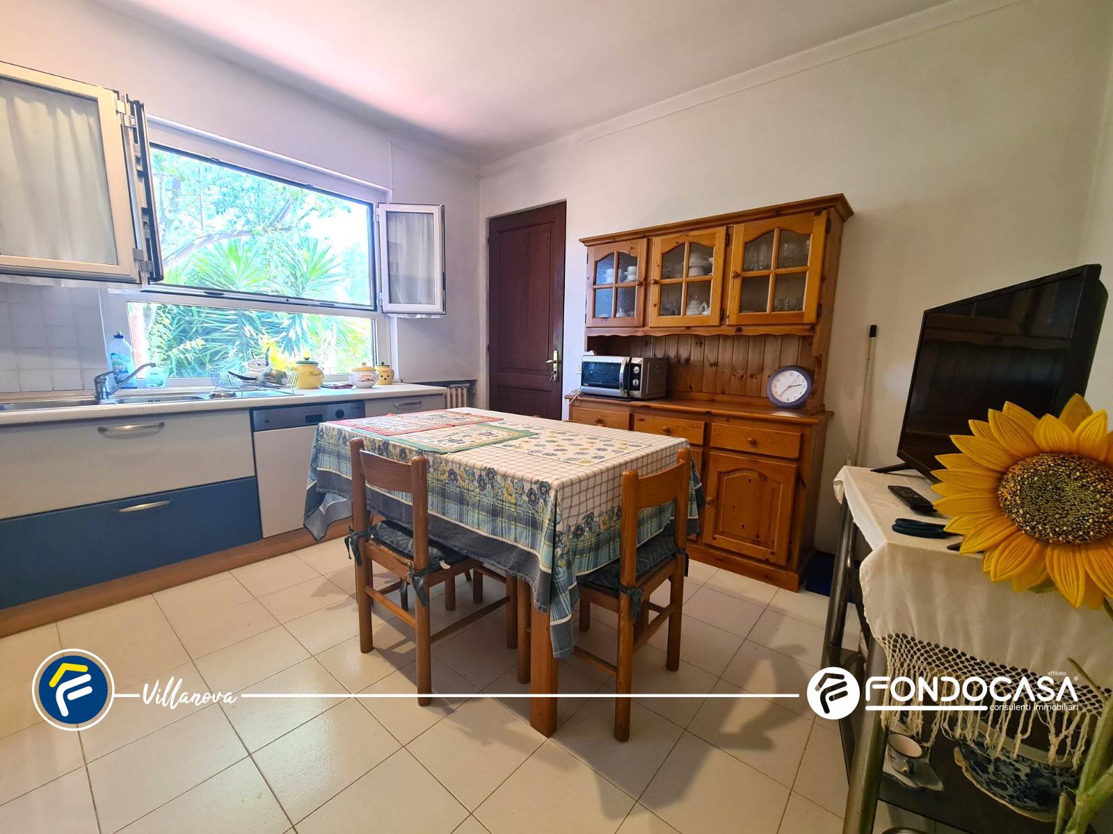 Villa in vendita a Cisano sul Neva