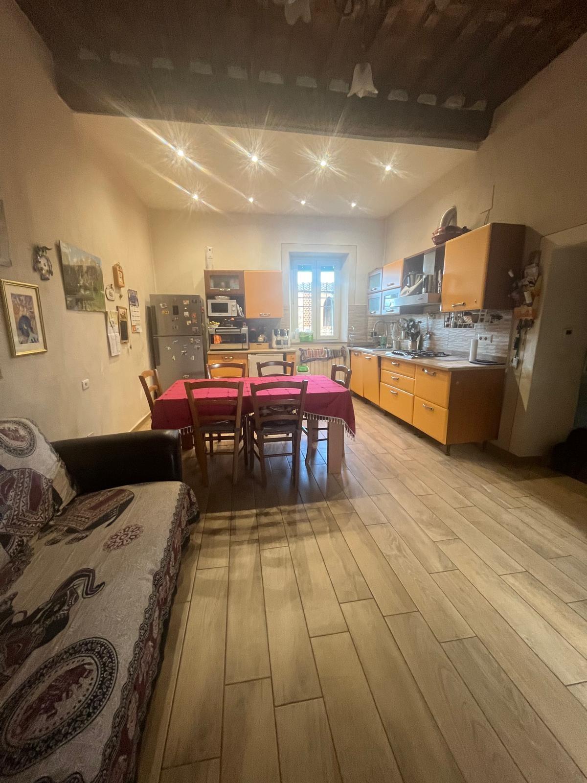 Rustico con giardino, Lucca zona sud