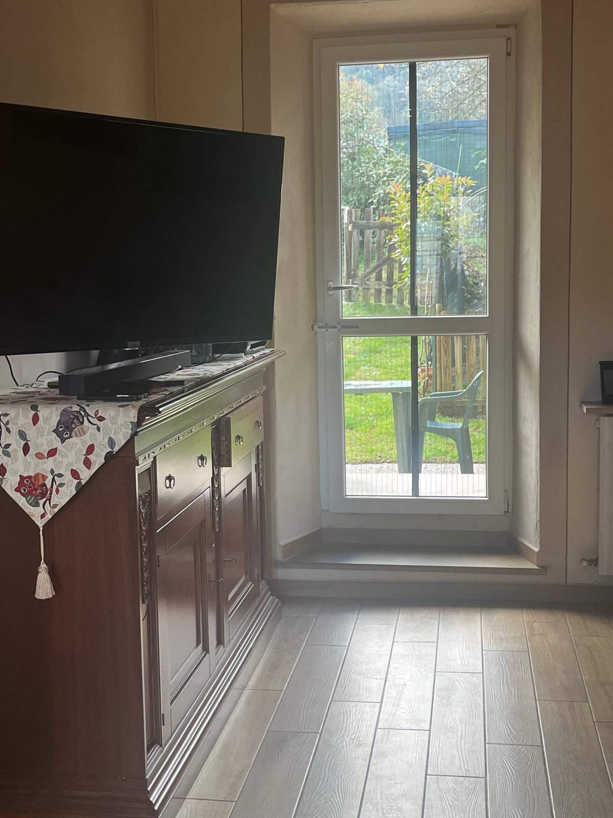 Rustico con giardino, Lucca zona sud