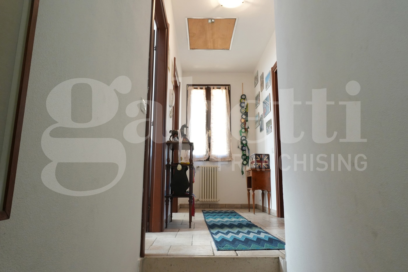 Villa con box a Faenza