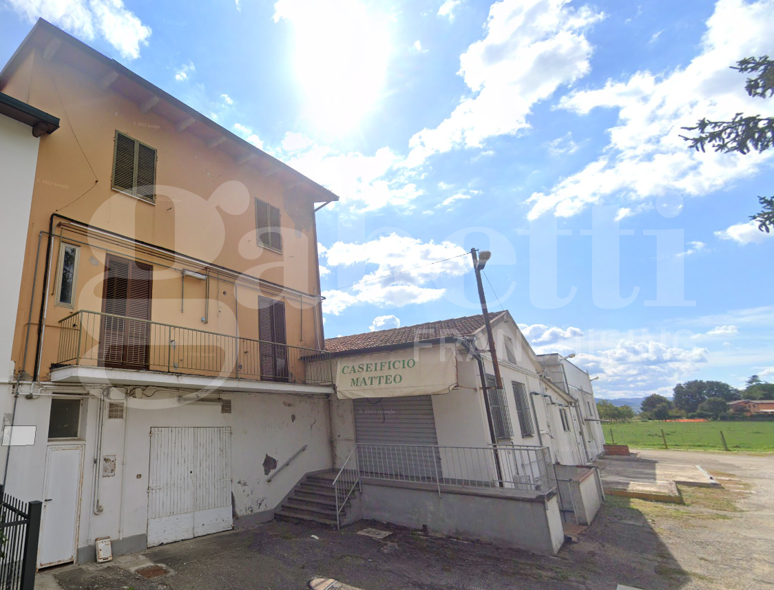 Stabile/Palazzo in vendita a Imola