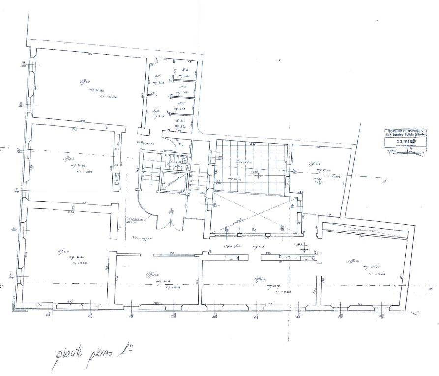Stabile/Palazzo con box doppio a Ravenna