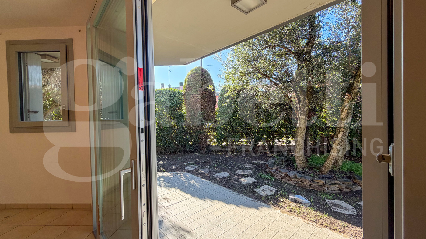 Casa indipendente con giardino a Ravenna