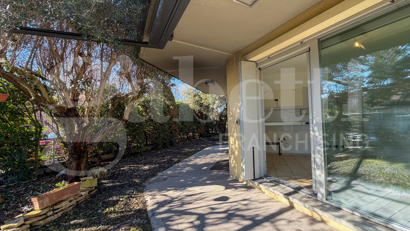 Casa indipendente con giardino a Ravenna