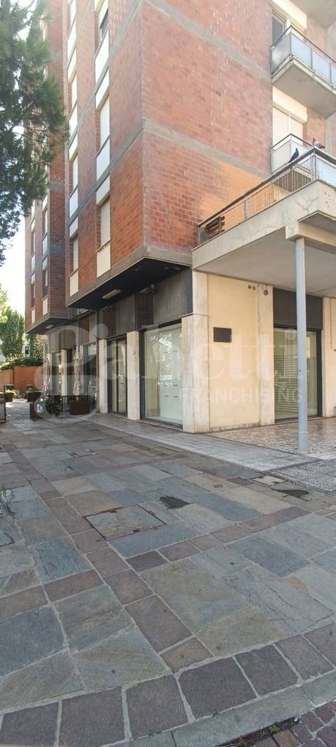 Negozio in vendita a Ravenna