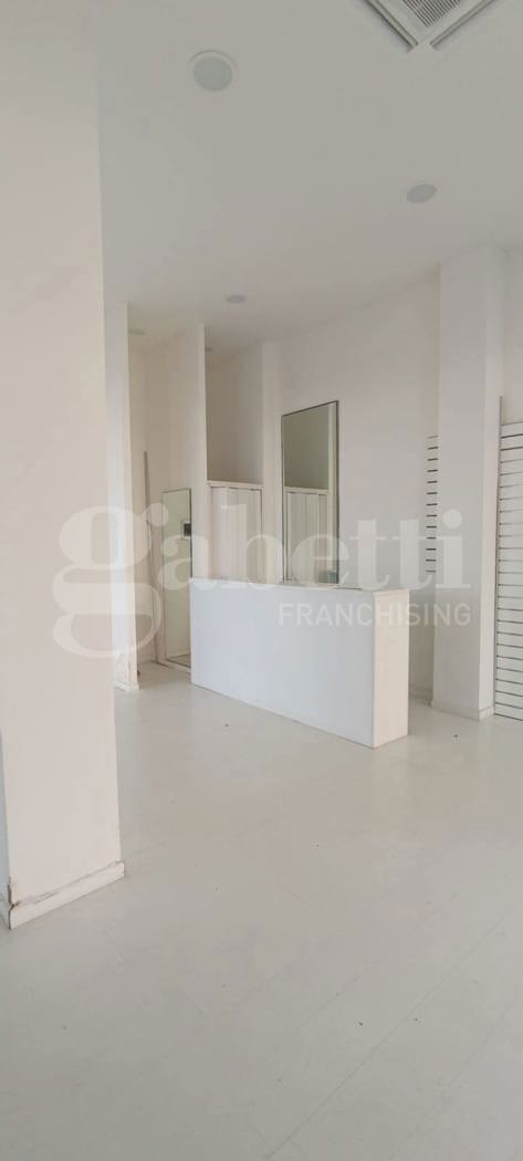 Negozio in vendita a Ravenna