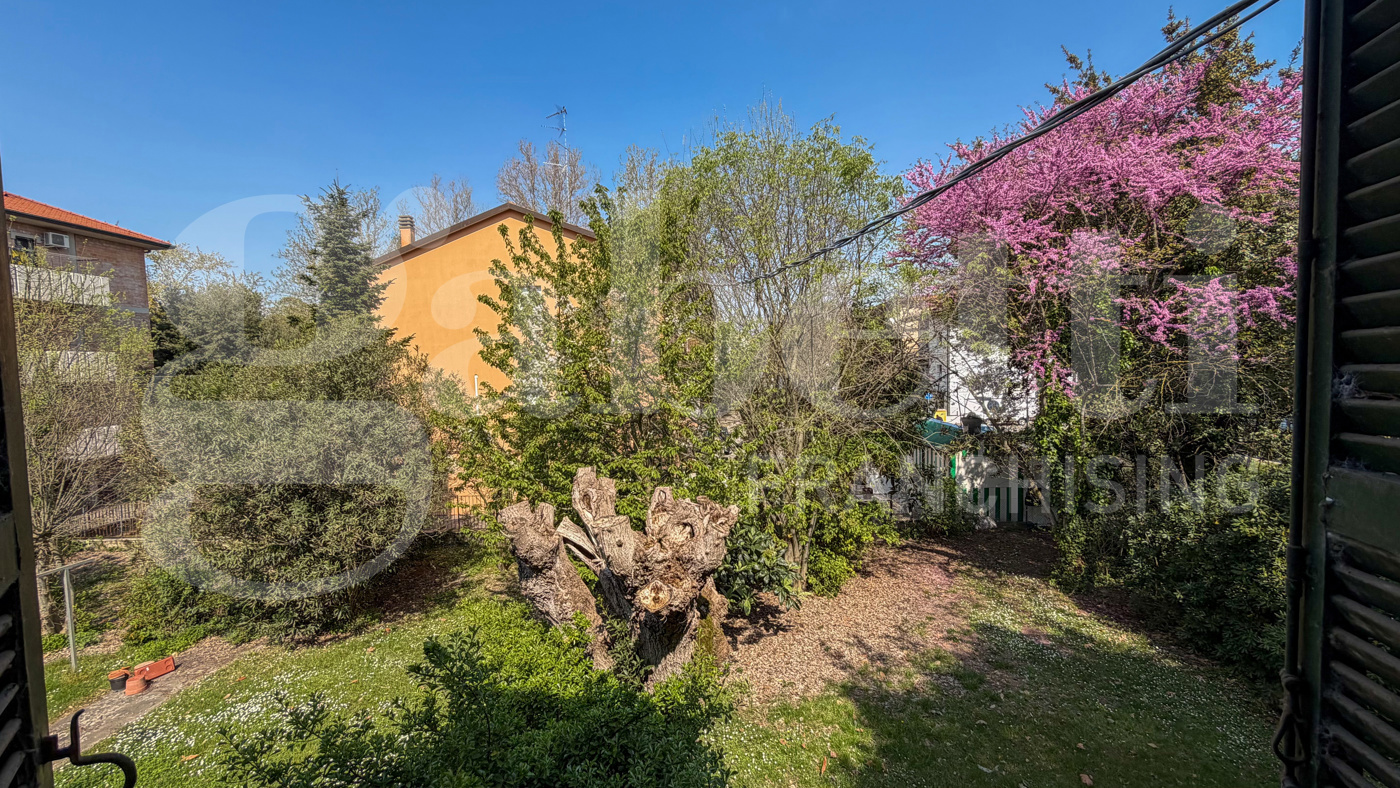 Casa indipendente con giardino a Ravenna