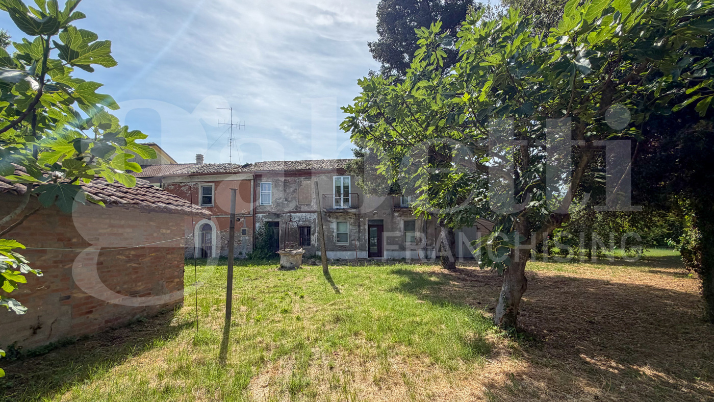 Casa indipendente con giardino a Ravenna