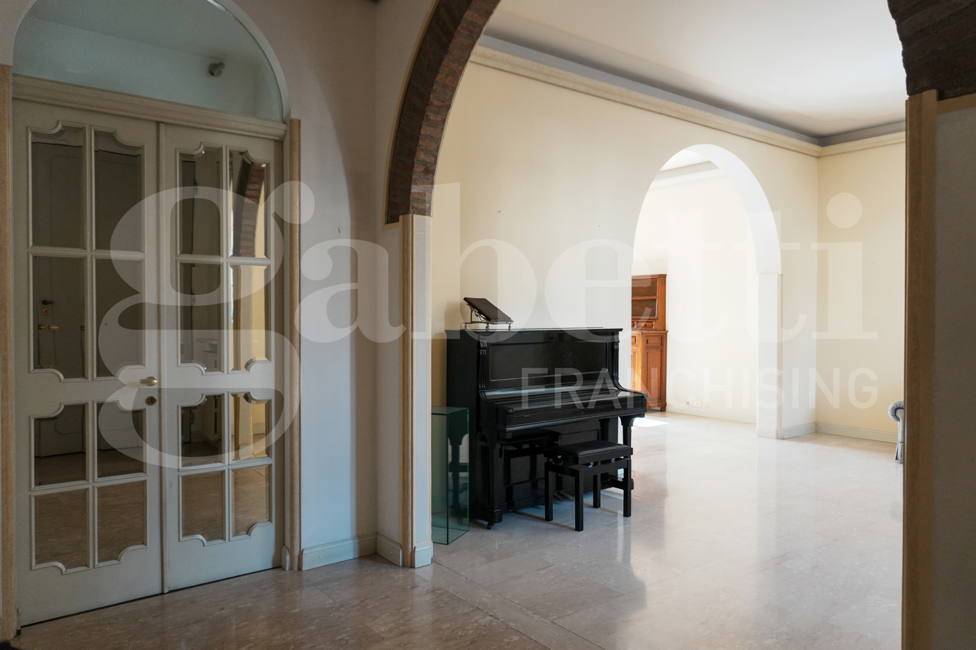 Villa con giardino a Ravenna