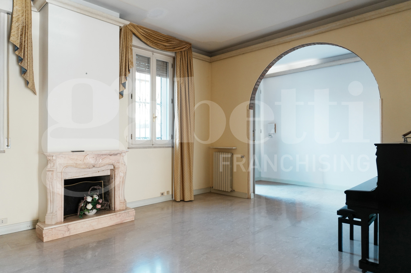 Villa con giardino a Ravenna