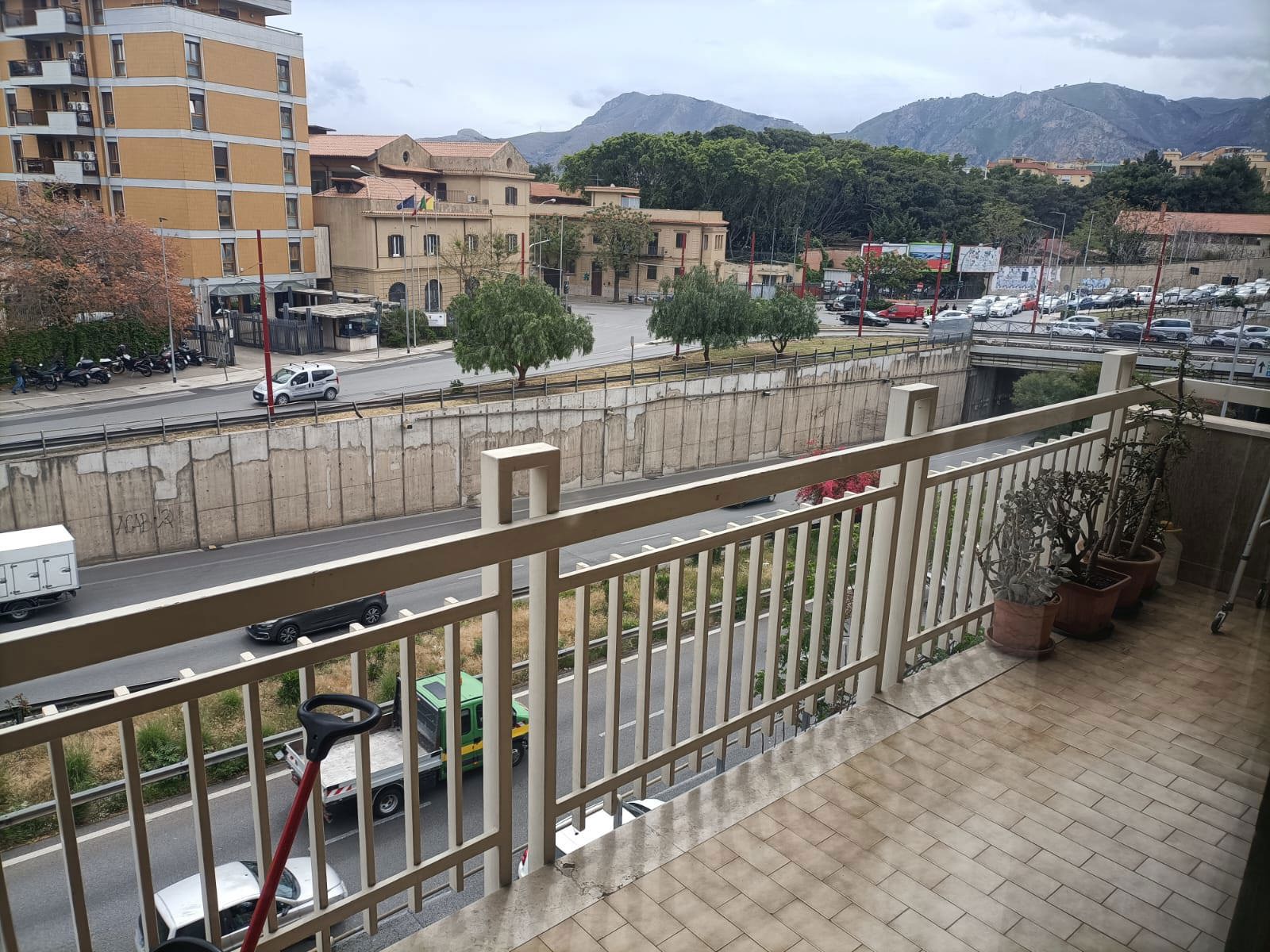 Quadrilocale in vendita a Palermo
