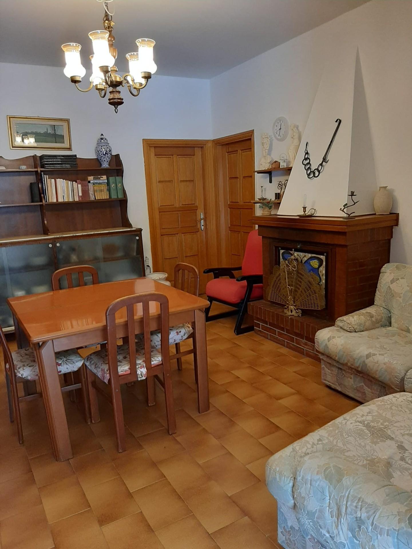 Quadrilocale in vendita, Massa forno
