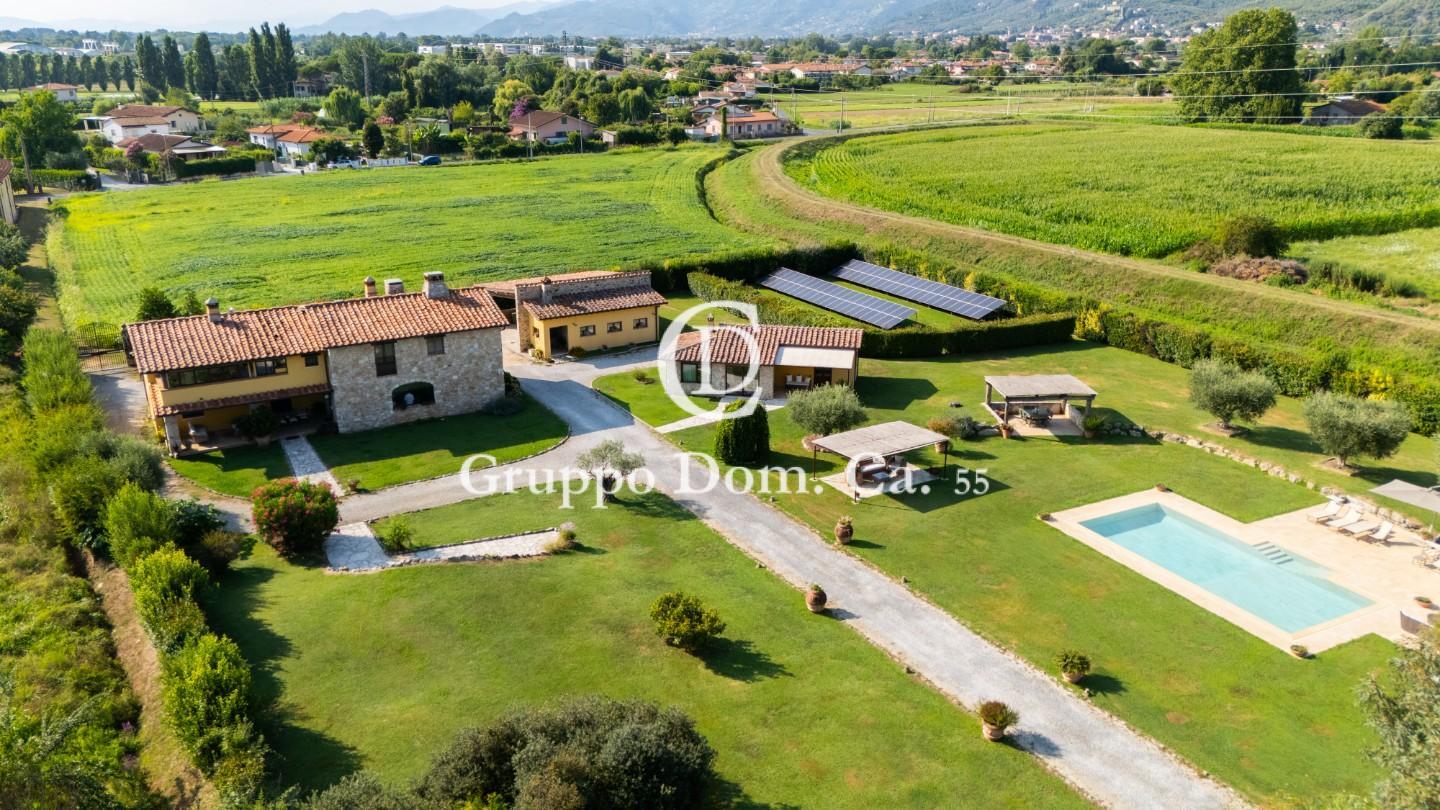 Villa in vendita, Pietrasanta pollino