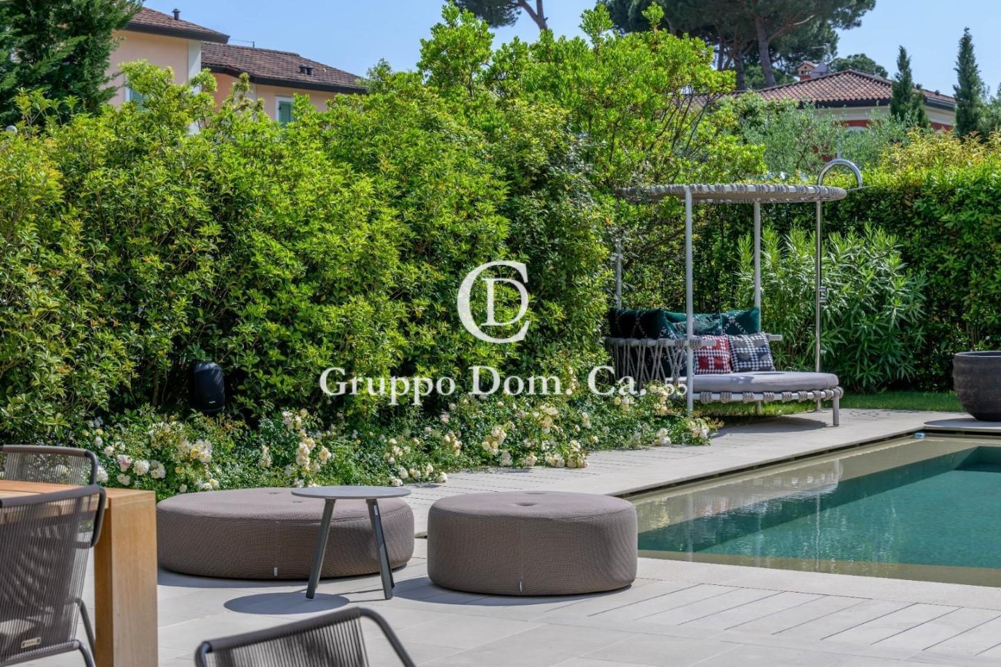 Villa in vendita, Forte dei Marmi centro