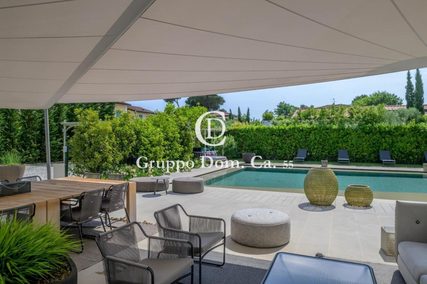 Villa in vendita, Forte dei Marmi centro