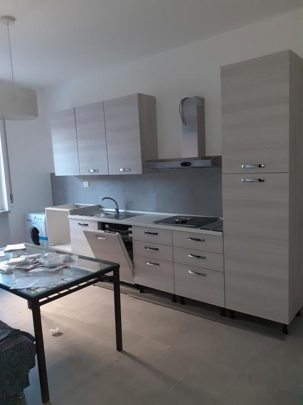 Quadrilocale arredato in affitto a Milano