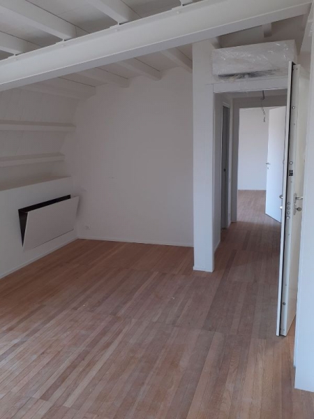 Bilocale arredato in affitto a Milano