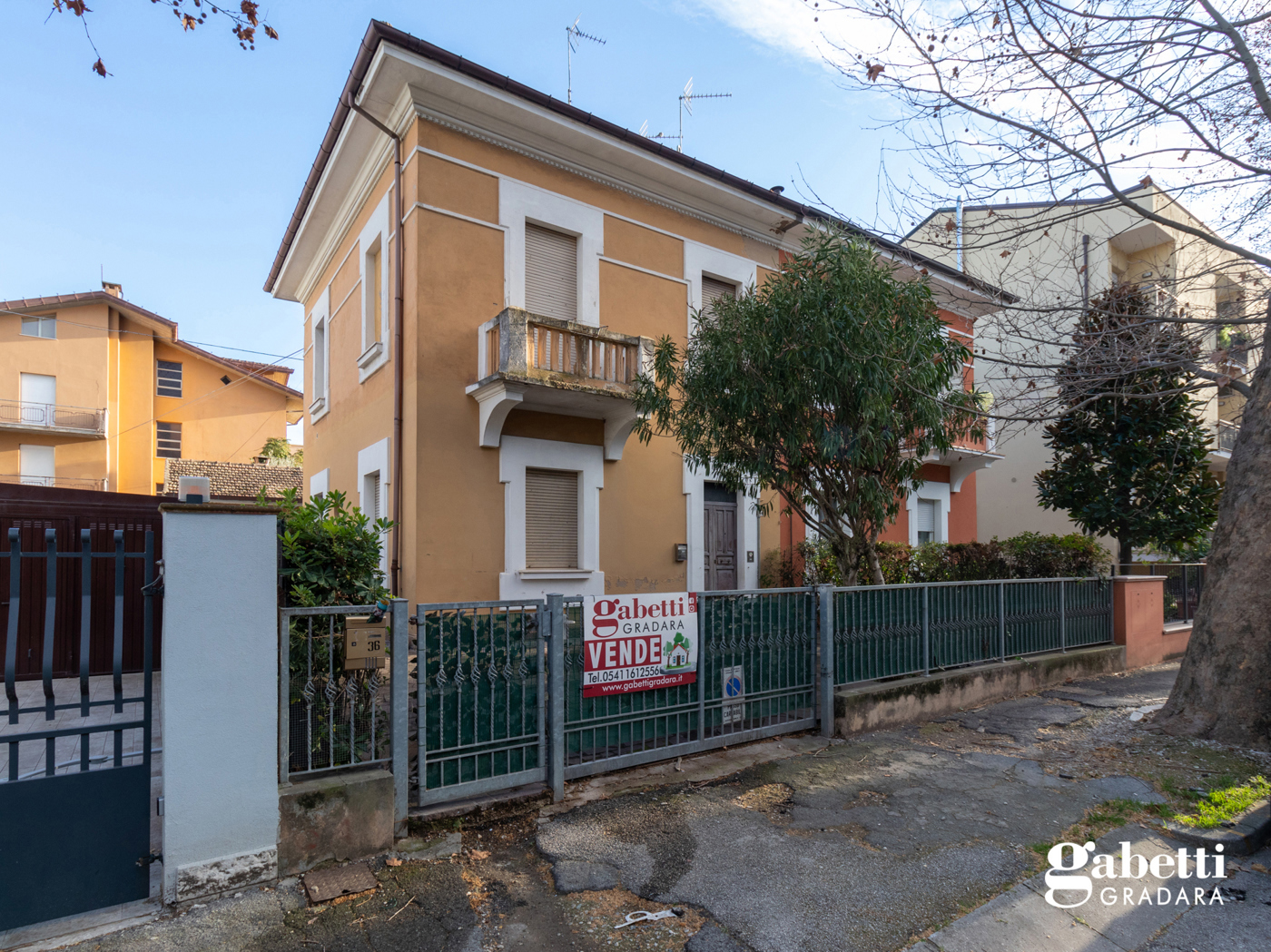 Villa Bifamiliare con giardino a Cattolica