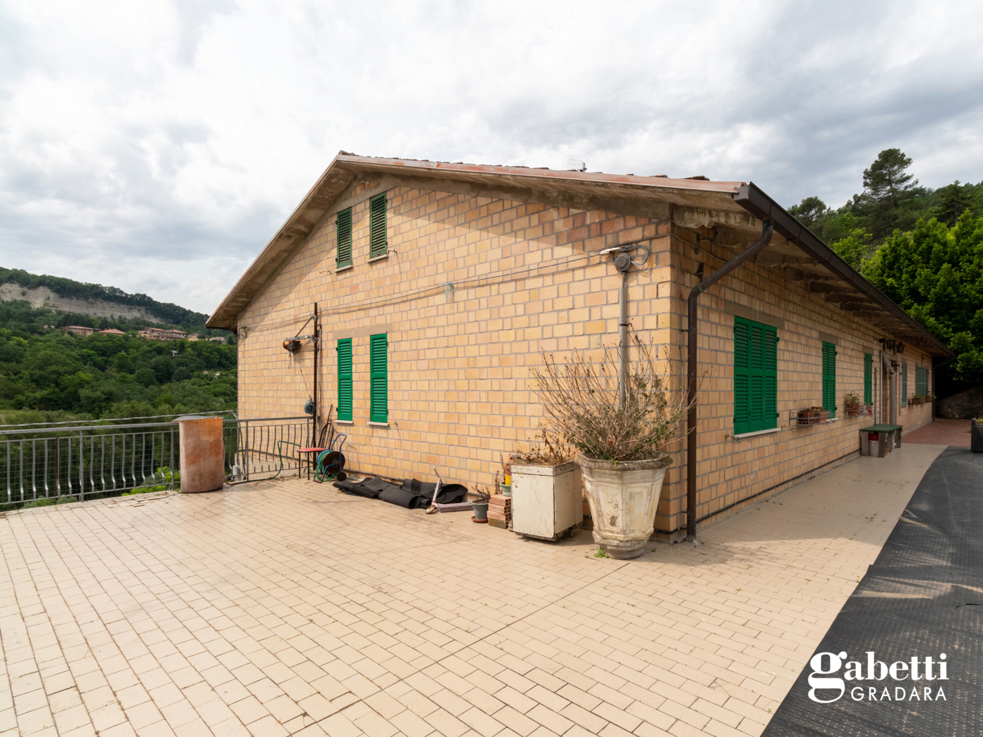 Casa indipendente con giardino a Urbino