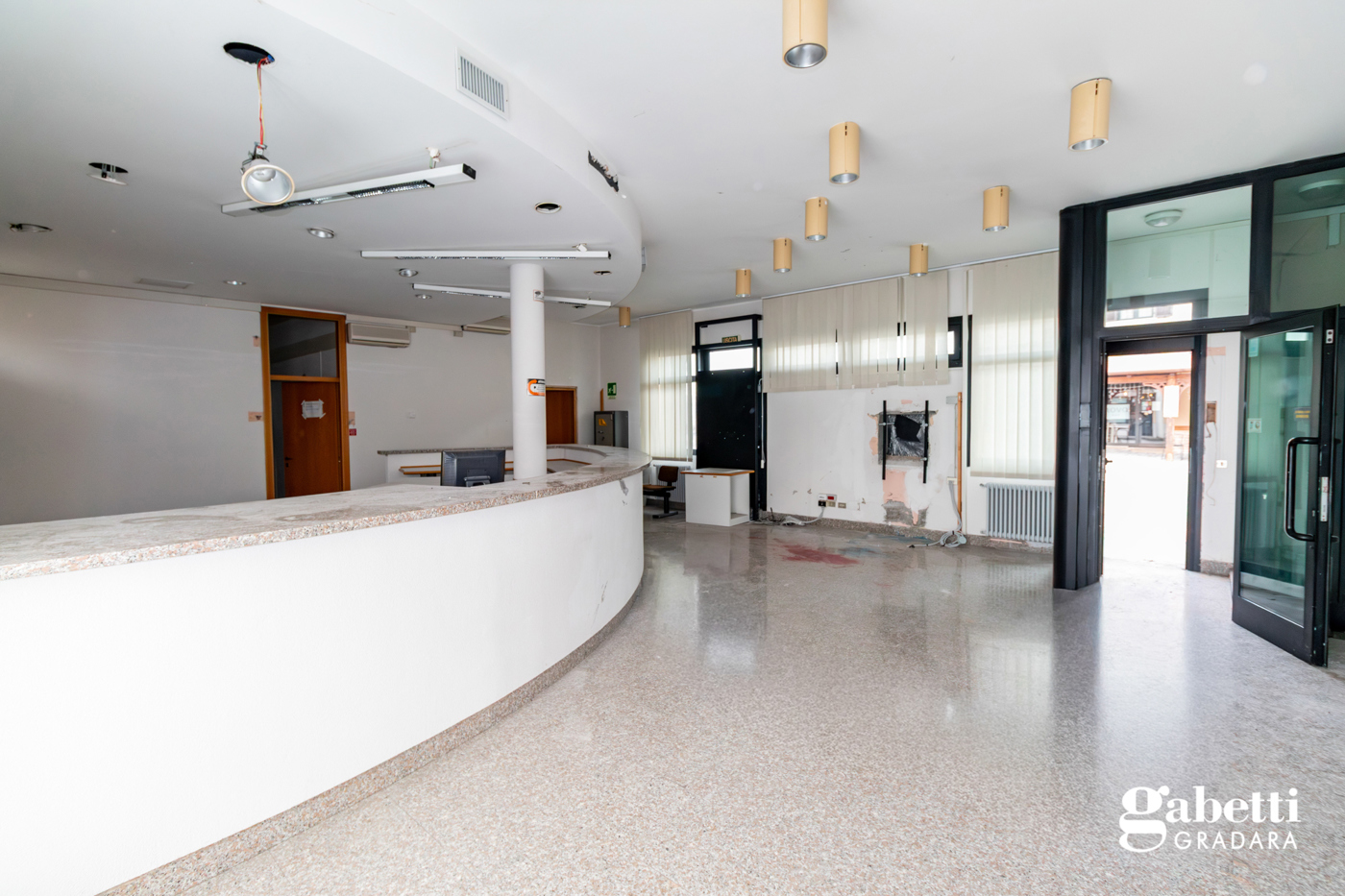 Ufficio in vendita a Terre Roveresche