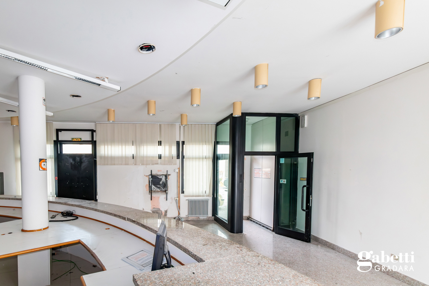 Ufficio in vendita a Terre Roveresche