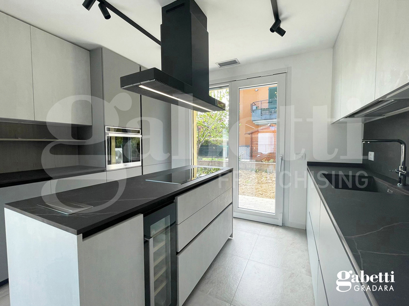 Villa Bifamiliare con giardino a Gradara