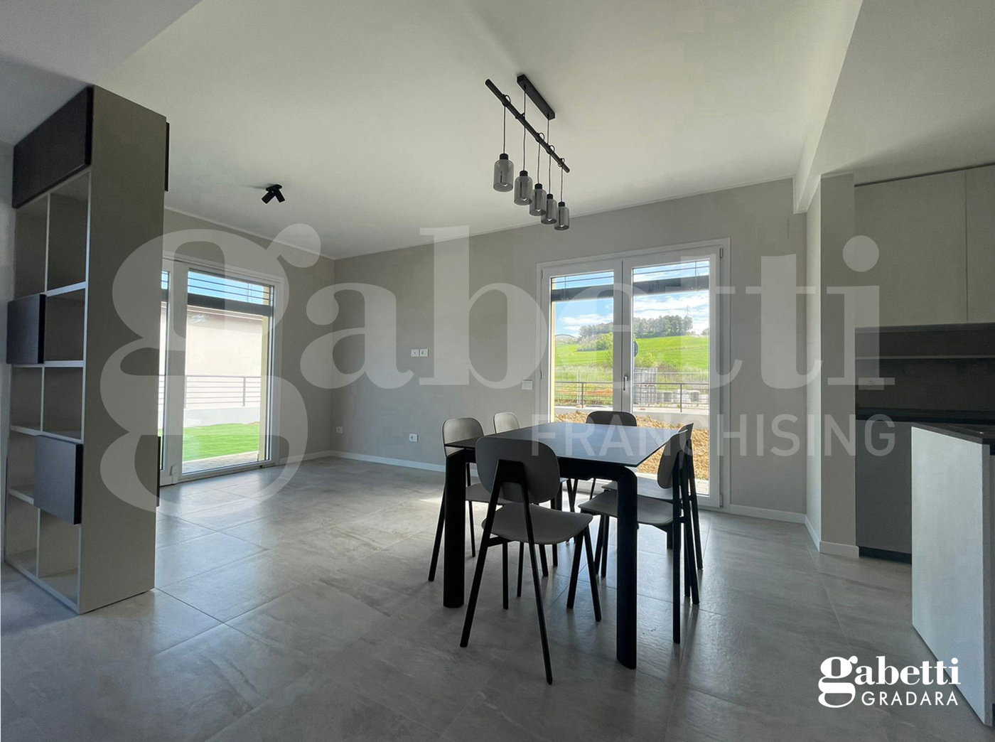 Villa Bifamiliare con giardino a Gradara