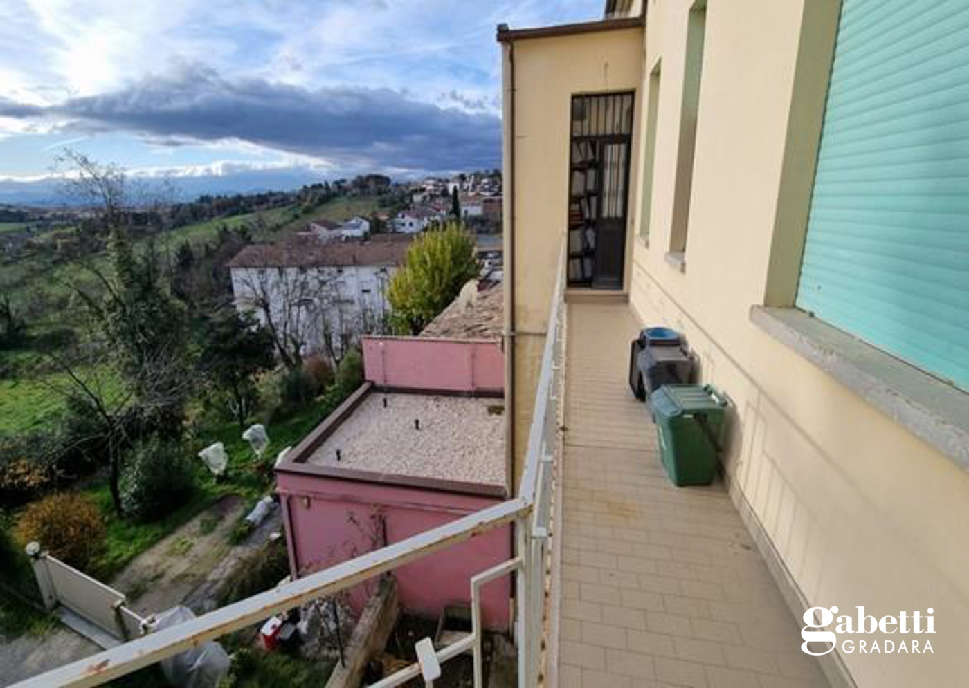 Ufficio in vendita a Terre Roveresche